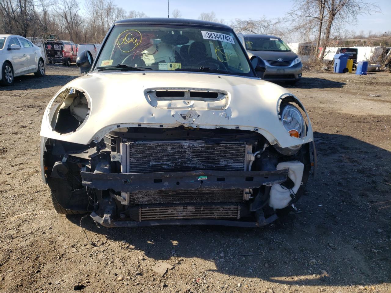 Photo 9 from auction – 2012 MINI COOPER S with VIN WMWSV3C50CTY29623