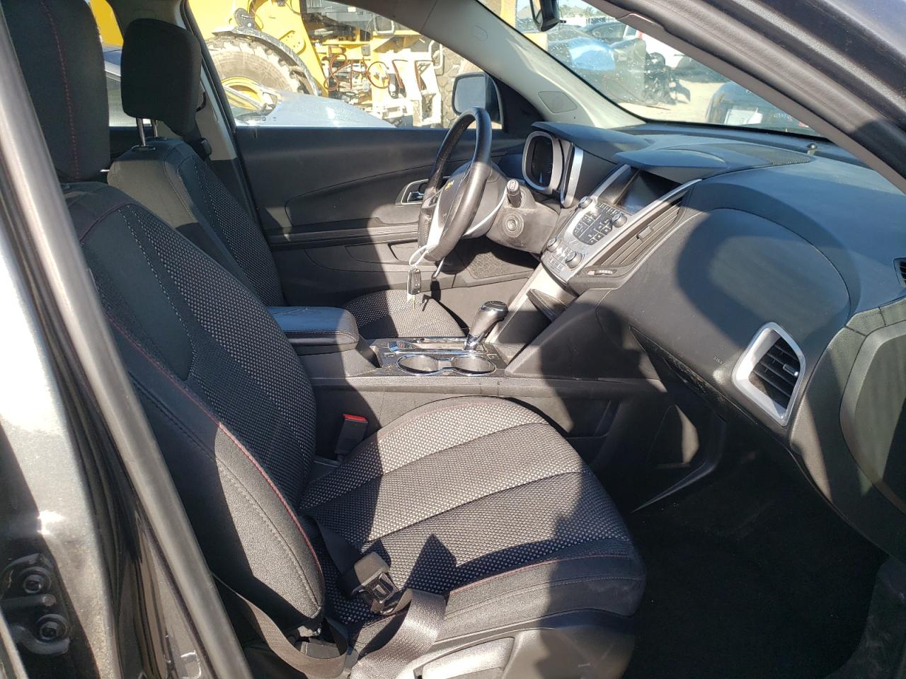Photo 5 from auction – 2017 CHEVROLET EQUINOX LT with VIN 2GNALCEK6H1612928