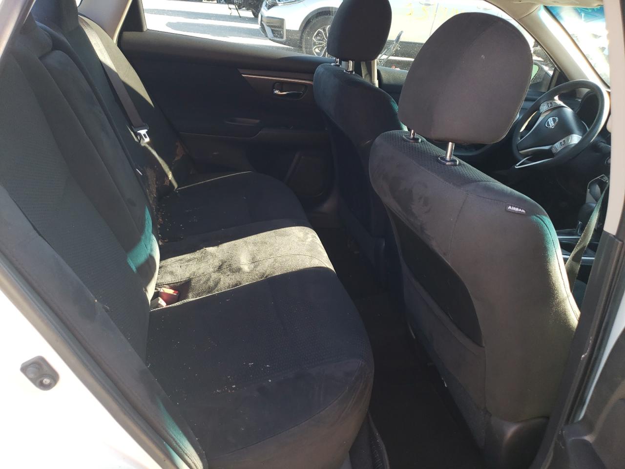 Photo 6 from auction – 2015 NISSAN ALTIMA 2.5 with VIN 1N4AL3AP9FC124449