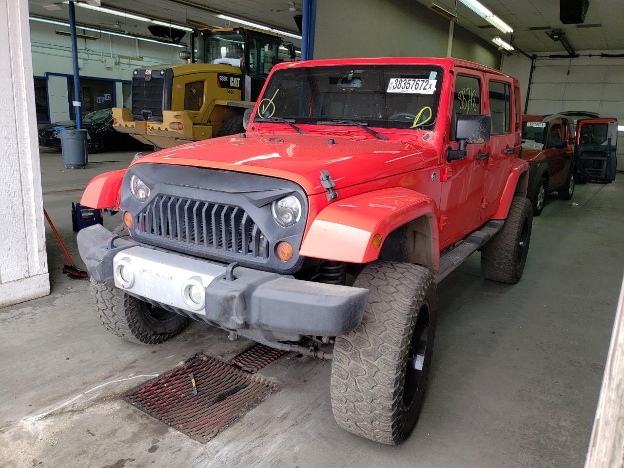 Photo 2 from auction – 2013 JEEP WRANGLER U with VIN 1C4BJWEGXDL598942