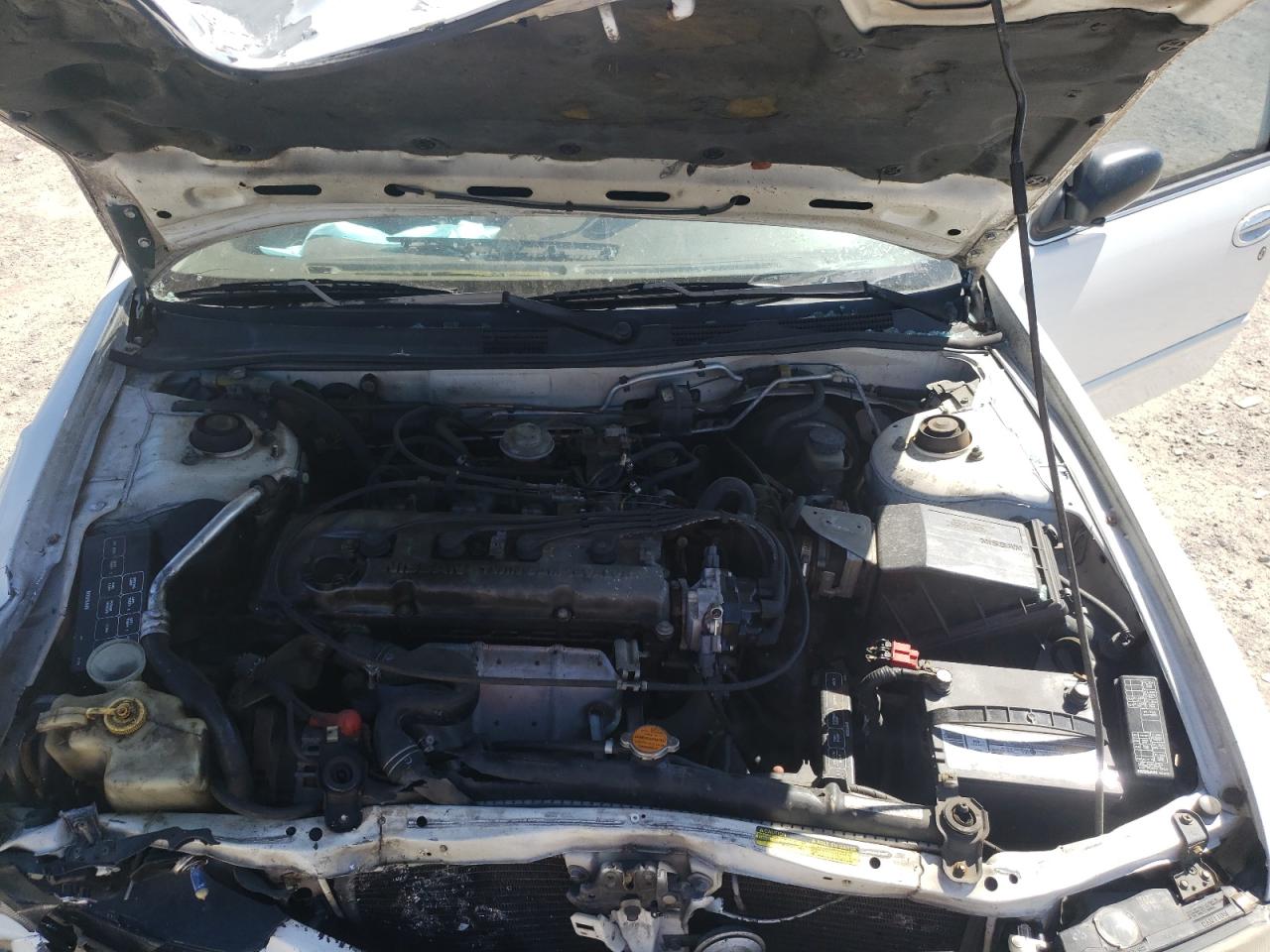 Photo 7 from auction – 1997 NISSAN ALTIMA XE with VIN 1N4BU31D1VC247474