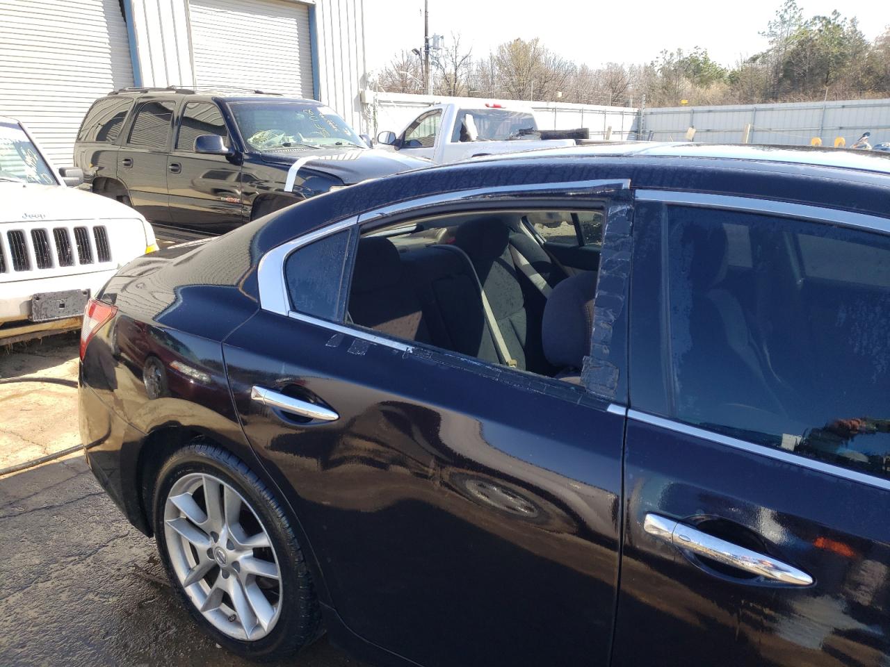 Photo 9 from auction – 2010 NISSAN MAXIMA with VIN 1N4AA5AP4AC839732