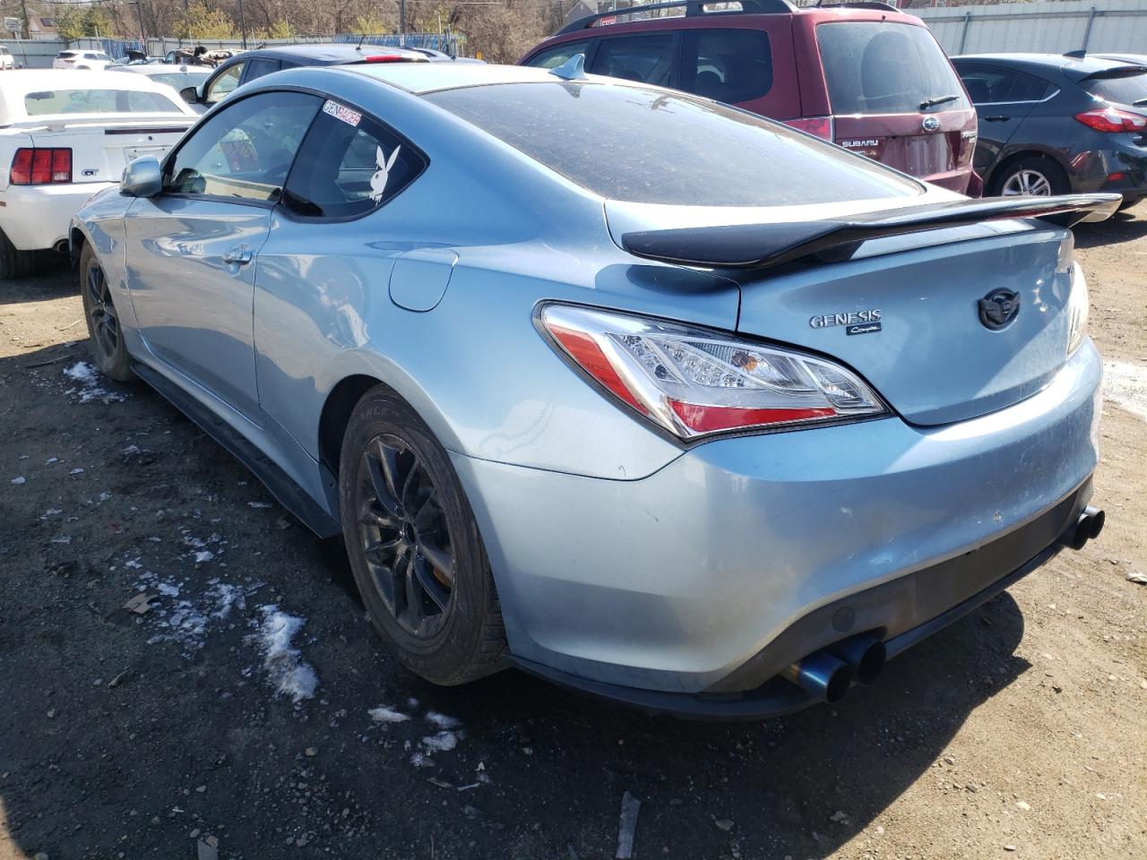 Photo 3 from auction – 2011 HYUNDAI GENESIS CO with VIN KMHHT6KDXBU045032