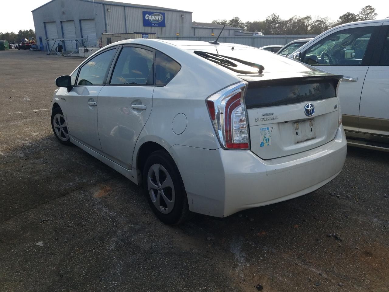 Photo 3 from auction – 2015 TOYOTA PRIUS with VIN JTDKN3DU7F0434224