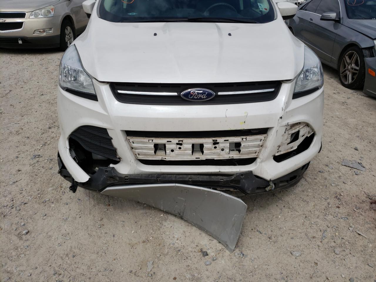 Photo 9 from auction – 2014 FORD ESCAPE SE with VIN 1FMCU0GX7EUB22774