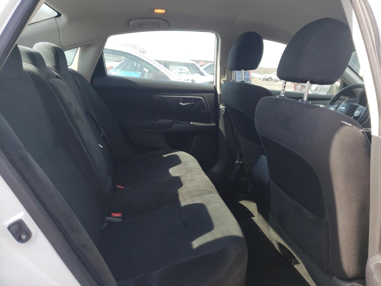 Photo 6 from auction – 2015 NISSAN ALTIMA 2.5 with VIN 1N4AL3AP4FC189340