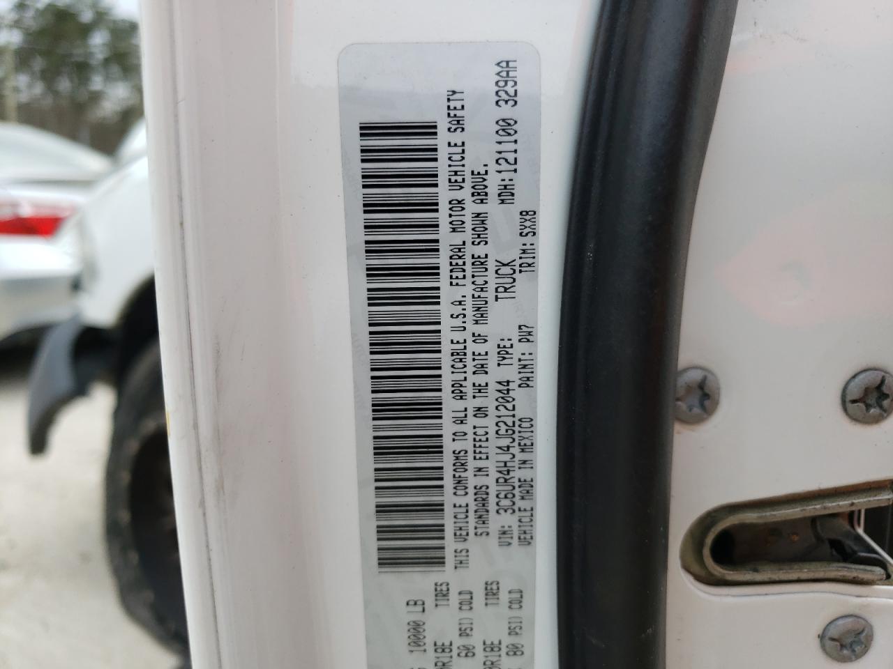 Photo 10 from auction – 2018 RAM 2500 ST with VIN 3C6UR4HJ4JG212044