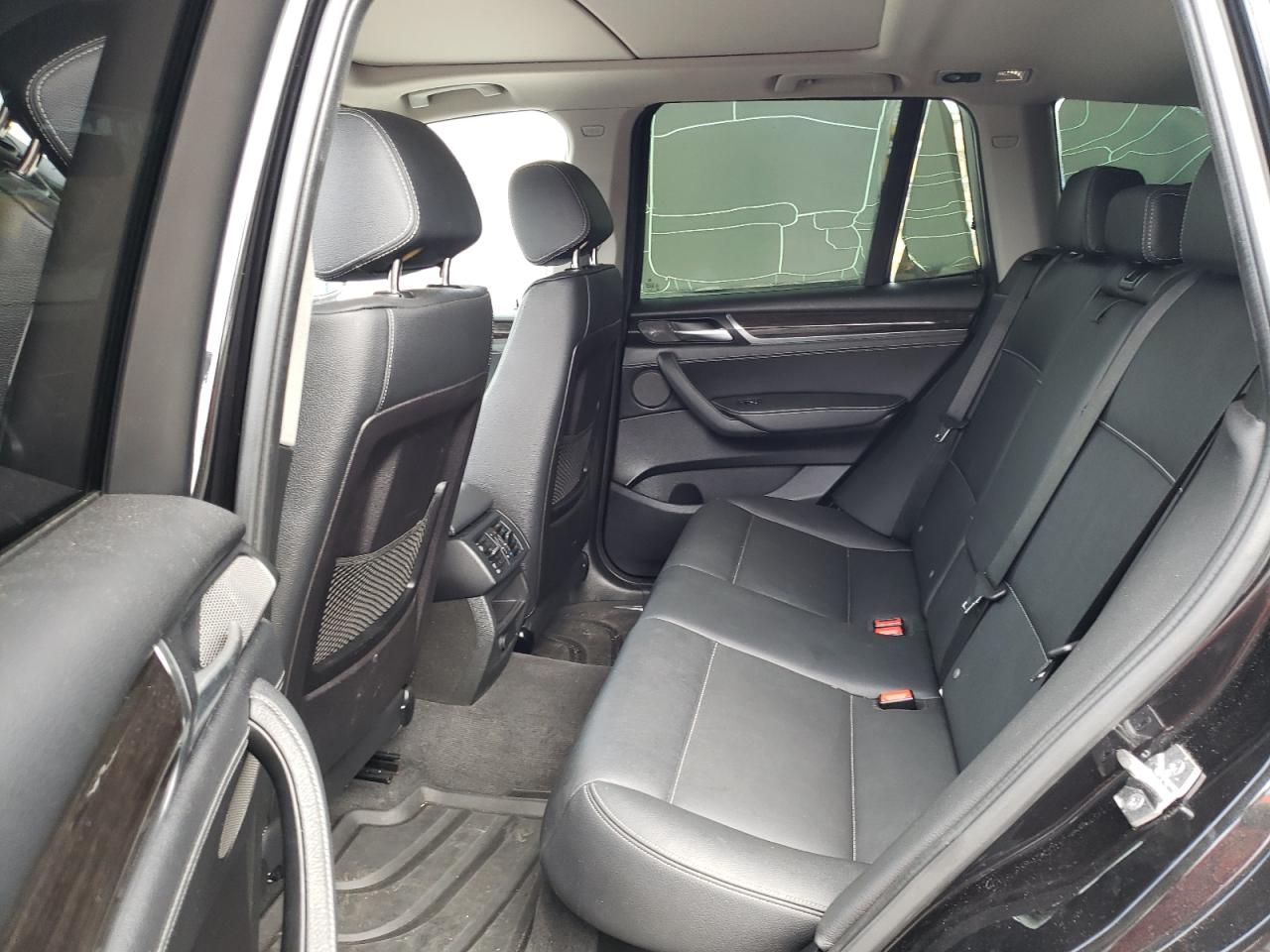 Photo 6 from auction – 2016 BMW X3 XDRIVE3 with VIN 5UXWX7C53G0K36463
