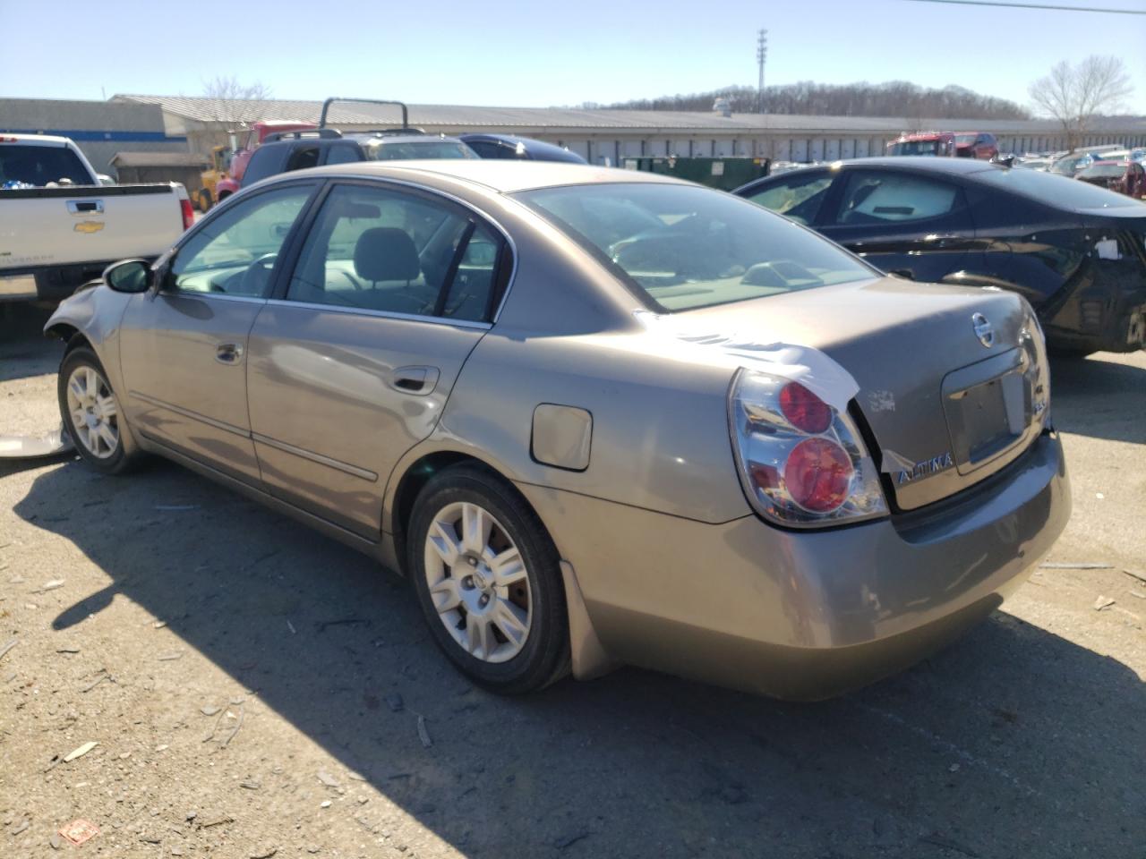 Photo 3 from auction – 2005 NISSAN ALTIMA S with VIN 1N4AL11D05C197878