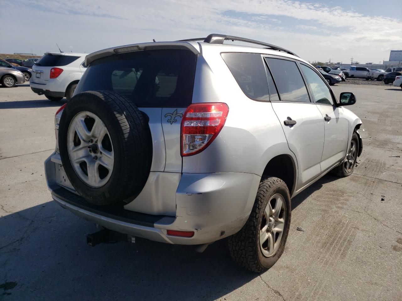 Photo 4 from auction – 2009 TOYOTA RAV4 with VIN JTMZF33V29D004068