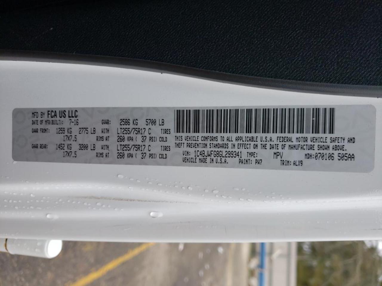 Photo 10 from auction – 2016 JEEP WRANGLER U with VIN 1C4BJWFG8GL299341