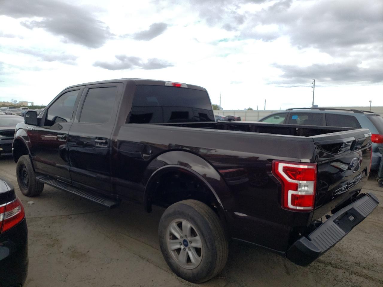 Photo 3 from auction – 2019 FORD F150 SUPER with VIN 1FTFW1E55KKC79858