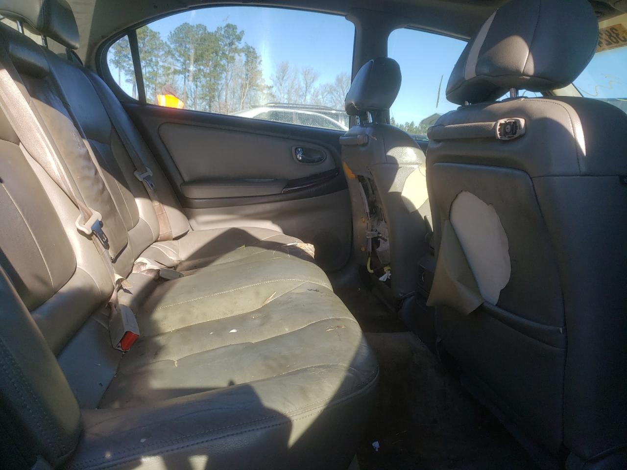 Photo 6 from auction – 2001 INFINITI I30 with VIN JNKCA31A21T005590