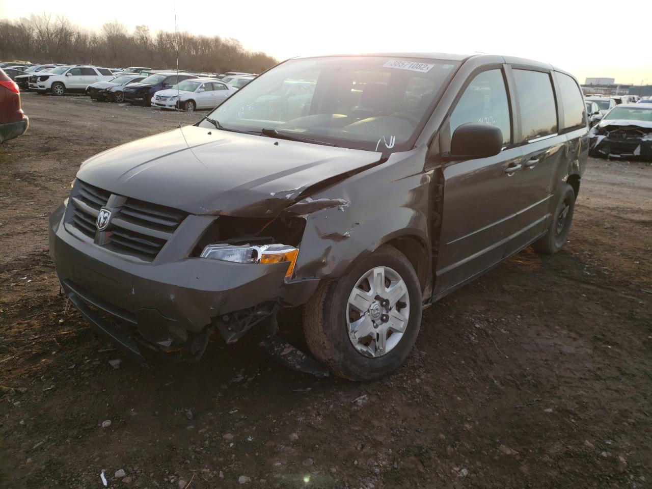 Photo 2 from auction – 2010 DODGE GRAND CARA with VIN 2D4RN4DEXAR326968