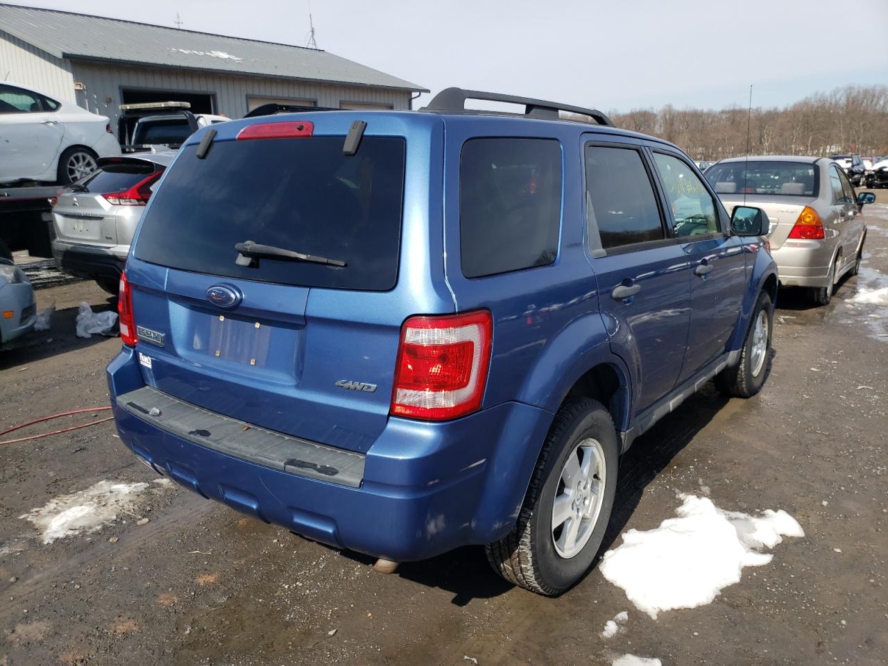 Photo 4 from auction – 2009 FORD ESCAPE XLT with VIN 1FMCU93G09KA25380