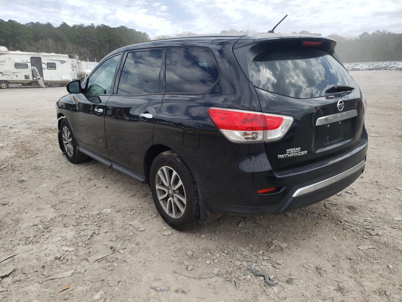 Photo 3 from auction – 2014 NISSAN PATHFINDER with VIN 5N1AR2MN7EC735944