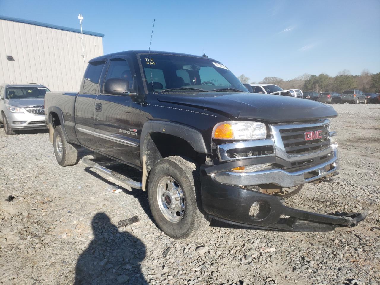 GMC SIERRA K25 2003 with VIN 1GTHK29123E148467 - Photo from auction