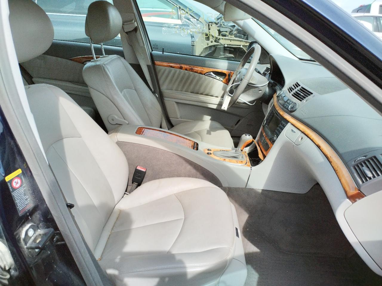 Photo 5 from auction – 2008 MERCEDES-BENZ E 350 4MAT with VIN WDBUH87X98B213264