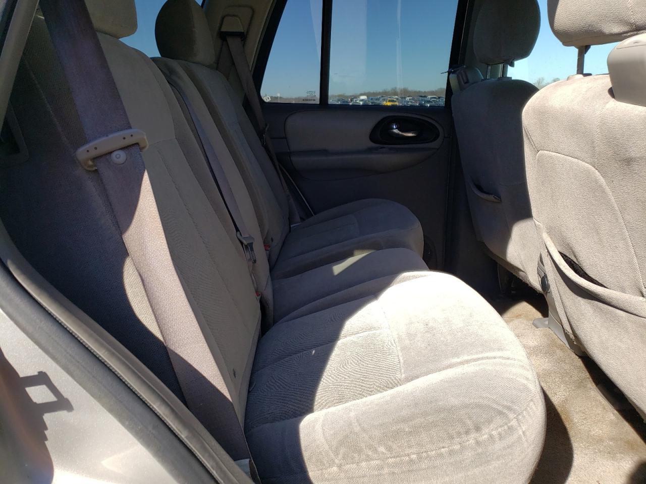 Photo 6 from auction – 2006 CHEVROLET TRAILBLAZE with VIN 1GNDS13S362210949