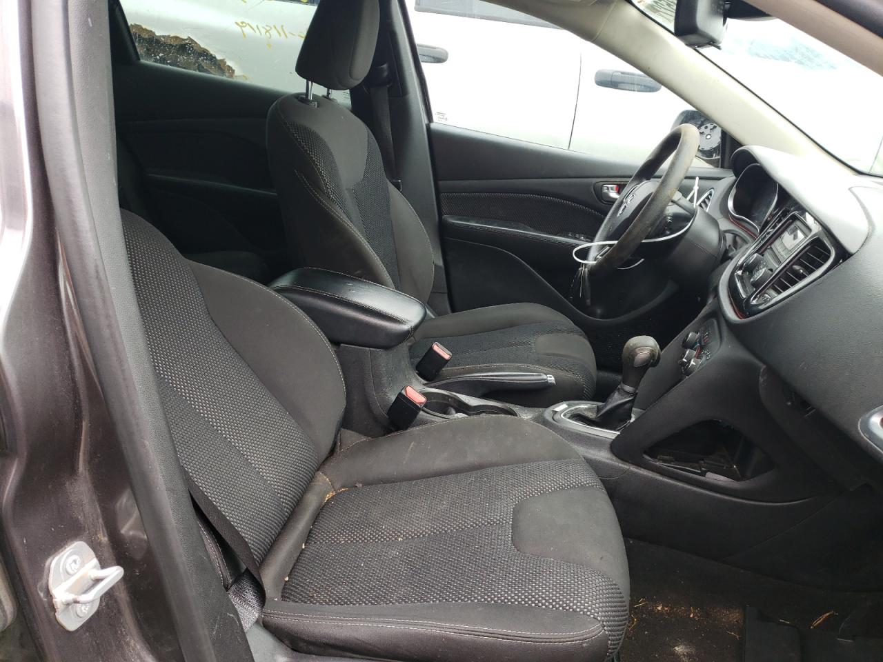 Photo 5 from auction – 2016 DODGE DART SXT with VIN 1C3CDFBB2GD762272