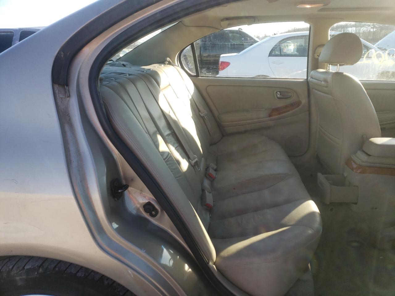 Photo 6 from auction – 2004 INFINITI I35 with VIN JNKDA31AX4T204542