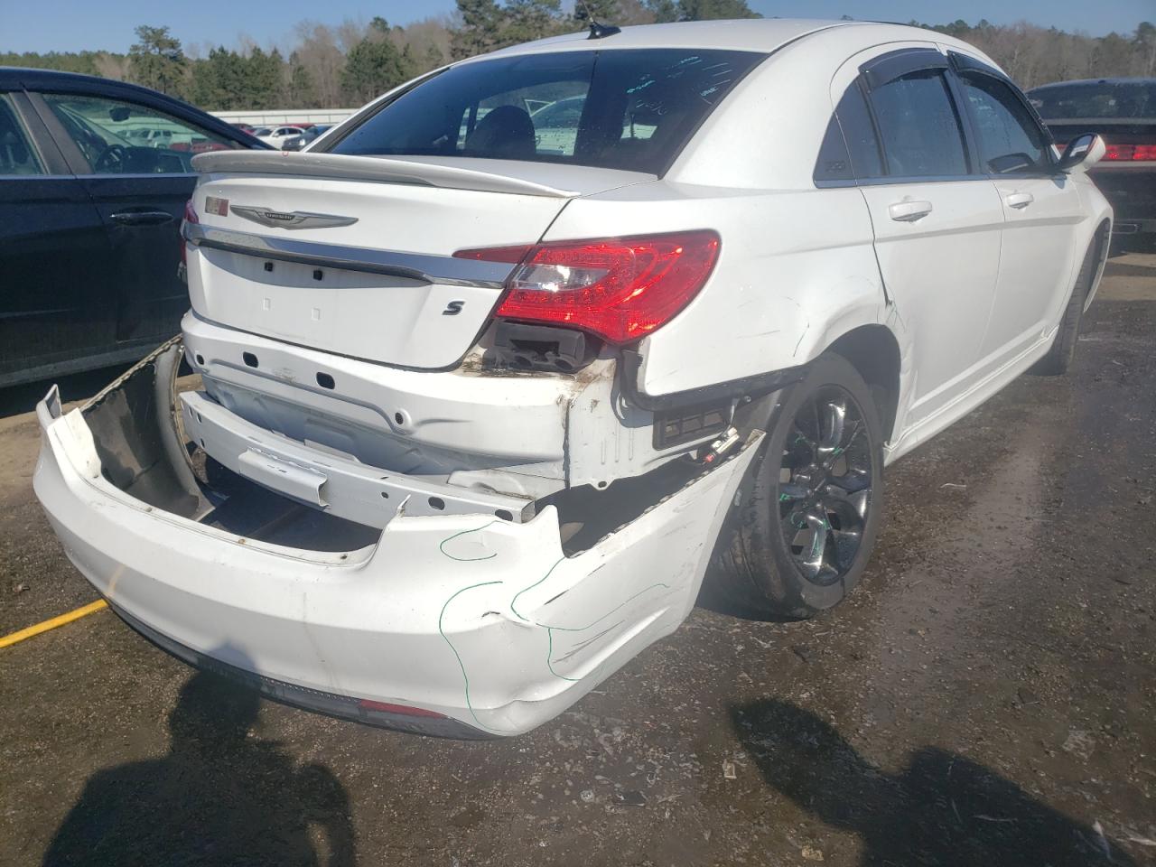 Photo 9 from auction – 2013 CHRYSLER 200 LIMITE with VIN 1C3CCBCGXDN719245