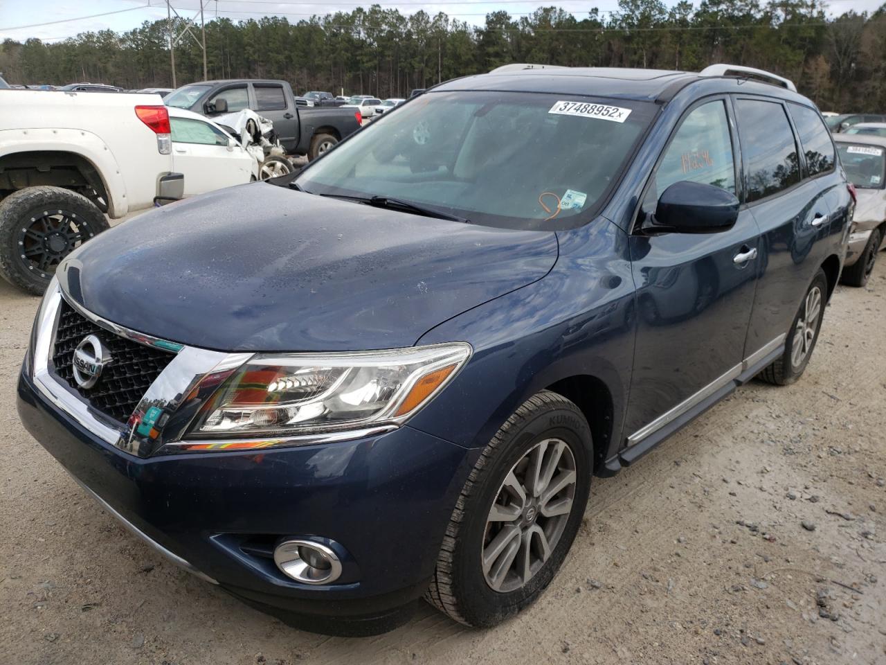 Photo 2 from auction – 2014 NISSAN PATHFINDER with VIN 5N1AR2MN7EC608403