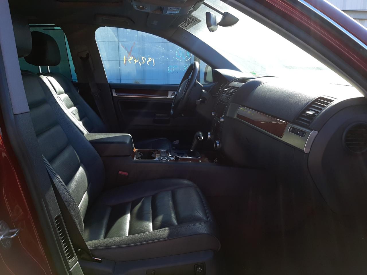 Photo 5 from auction – 2004 VOLKSWAGEN TOUAREG 3. with VIN WVGBC77L44D062956