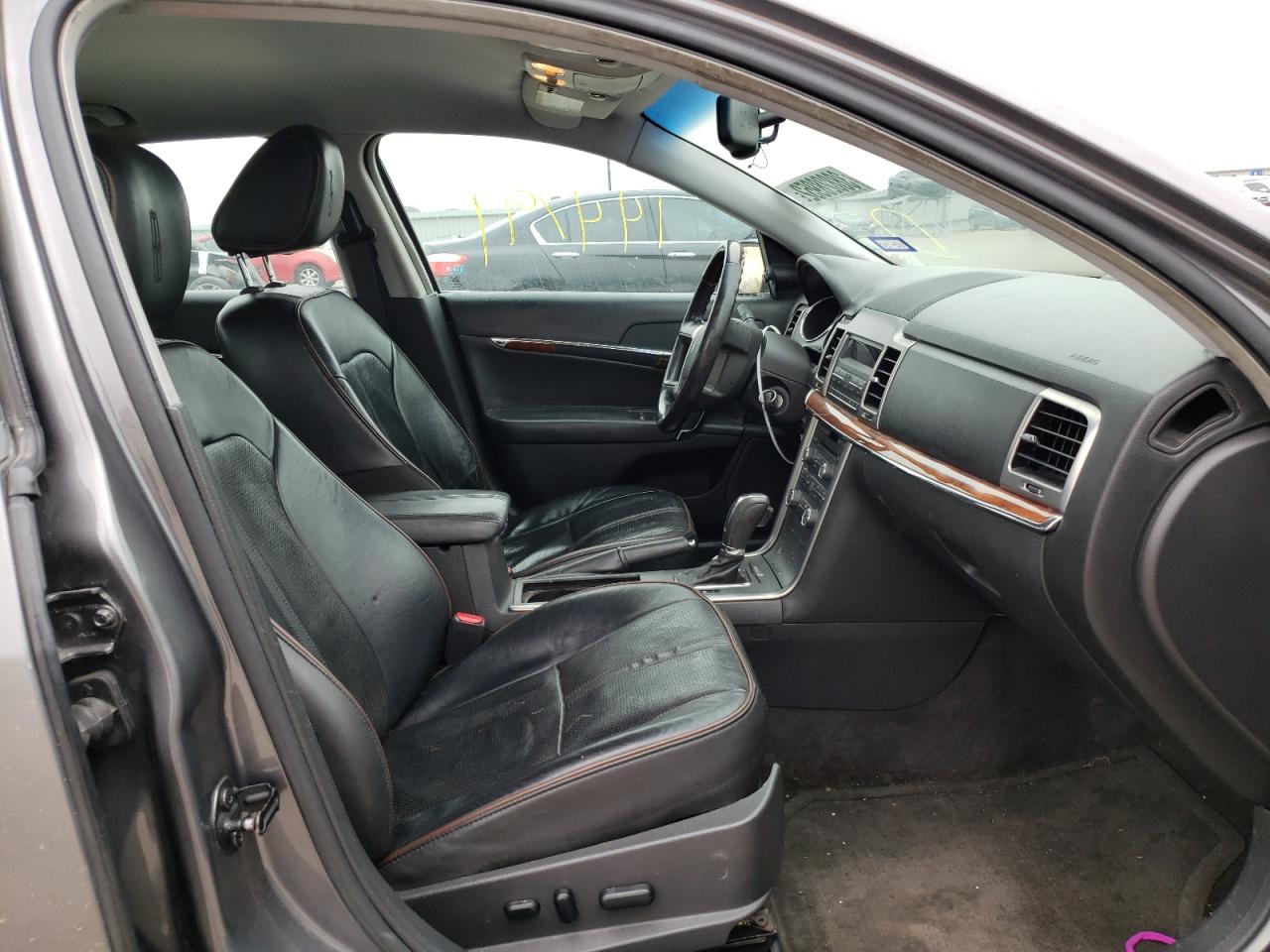 Photo 5 from auction – 2010 LINCOLN MKZ with VIN 3LNHL2GC2AR638494