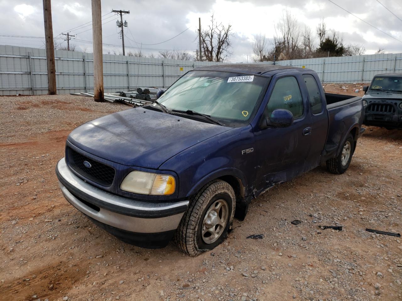 Photo 2 from auction – 1997 FORD F150 with VIN 1FTDX07W3VKC18341