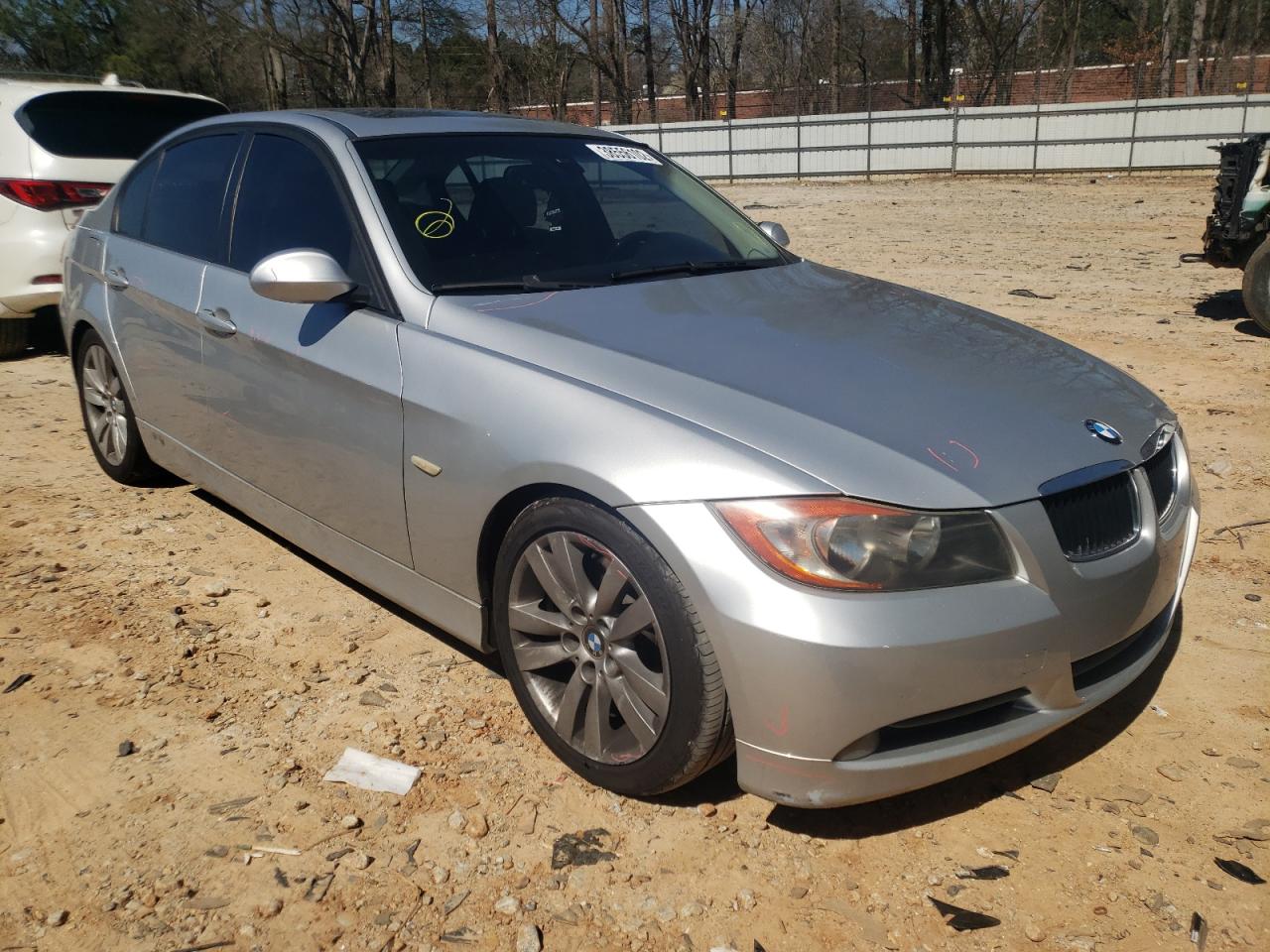 BMW 328 I 2008 with VIN WBAVA33558KX88265 - Photo from auction
