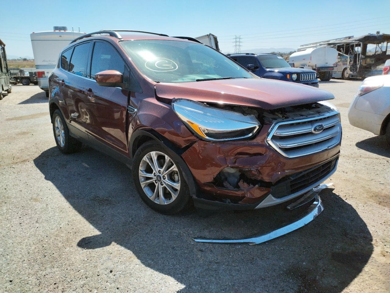 FORD ESCAPE SE 2018 with VIN 1FMCU0GD8JUA86268 - Photo from auction