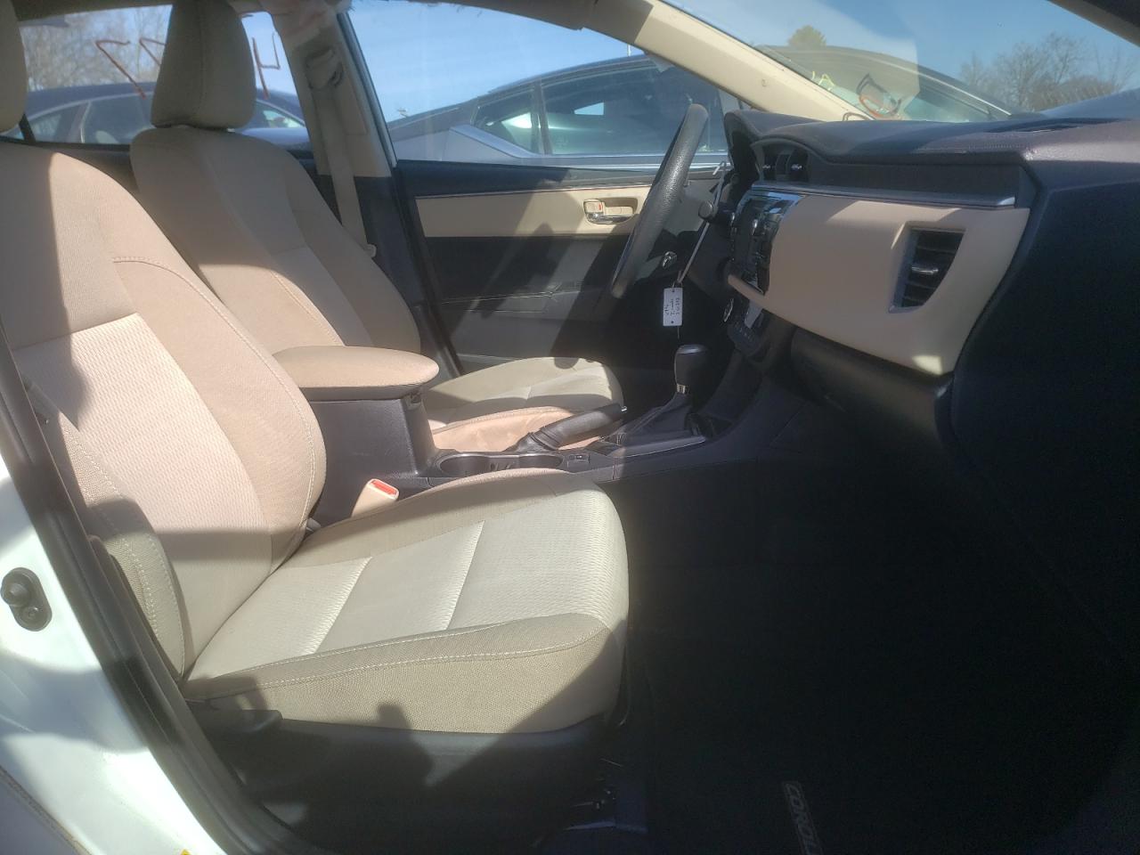 Photo 5 from auction – 2015 TOYOTA COROLLA L with VIN 2T1BURHE0FC251293
