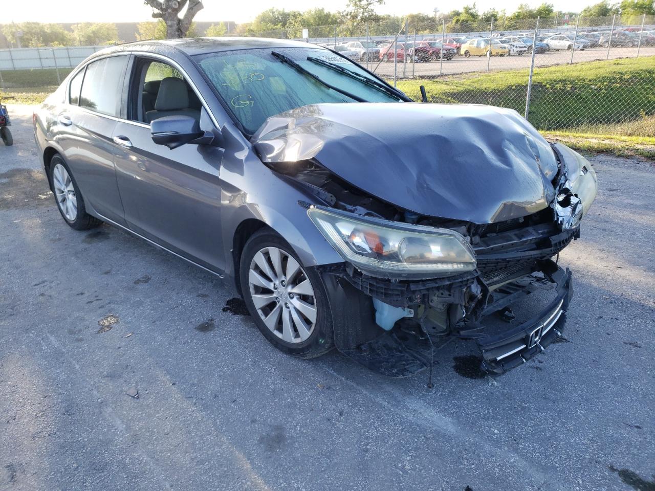 HONDA ACCORD EXL 2014 with VIN 1HGCR2F86EA137717 - Photo from auction