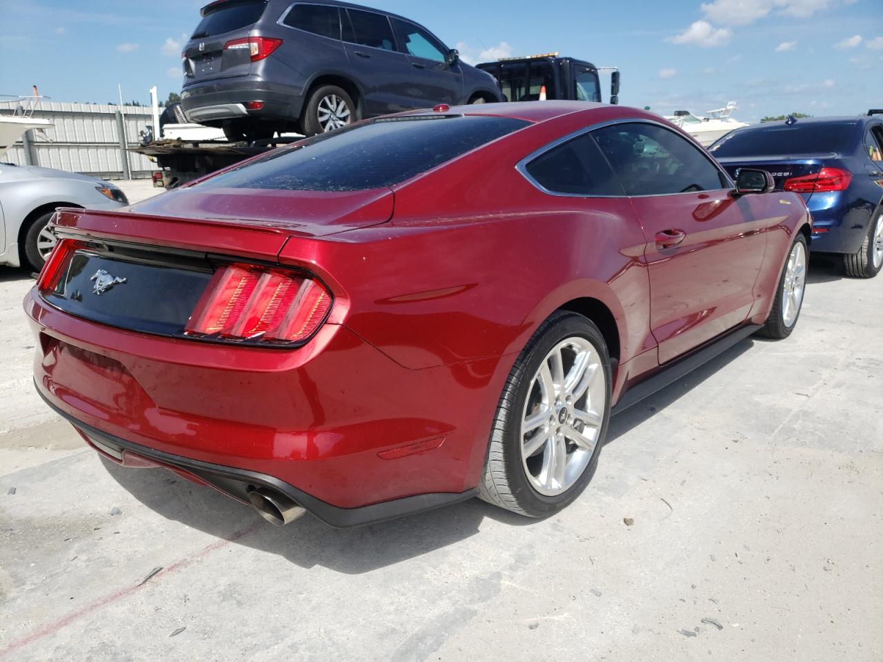 Photo 4 from auction – 2017 FORD MUSTANG with VIN 1FA6P8TH0H5263955