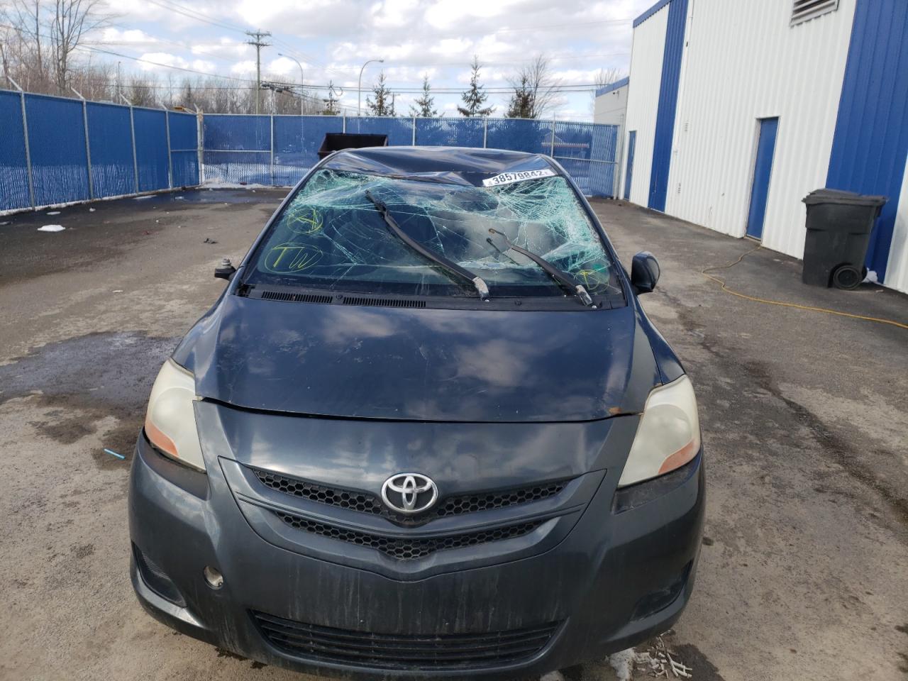 Photo 9 from auction – 2007 TOYOTA YARIS with VIN JTDBT923271120544