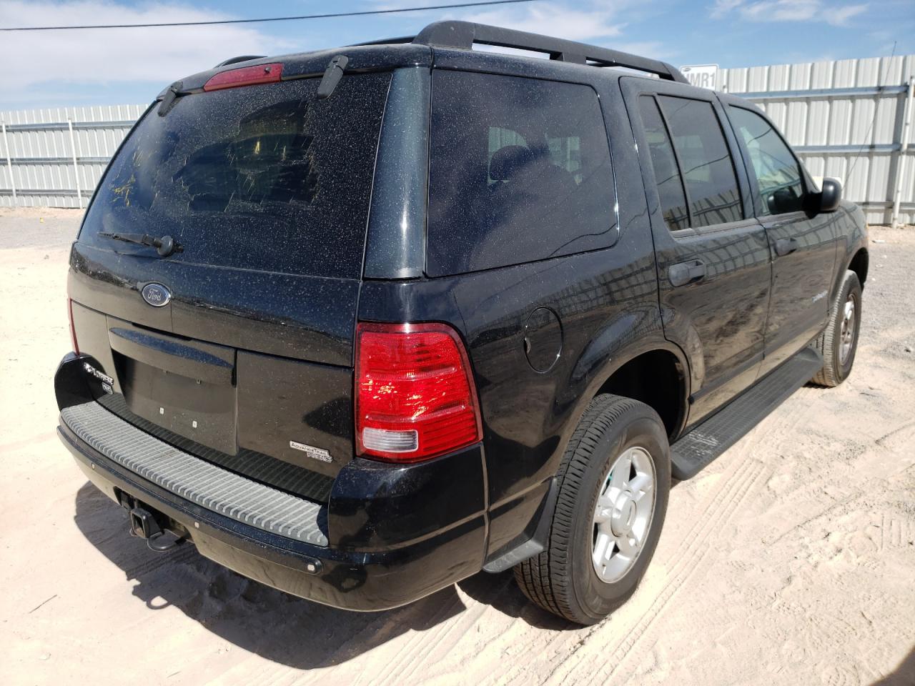 Photo 4 from auction – 2005 FORD EXPLORER X with VIN 1FMDU63E75ZA37402