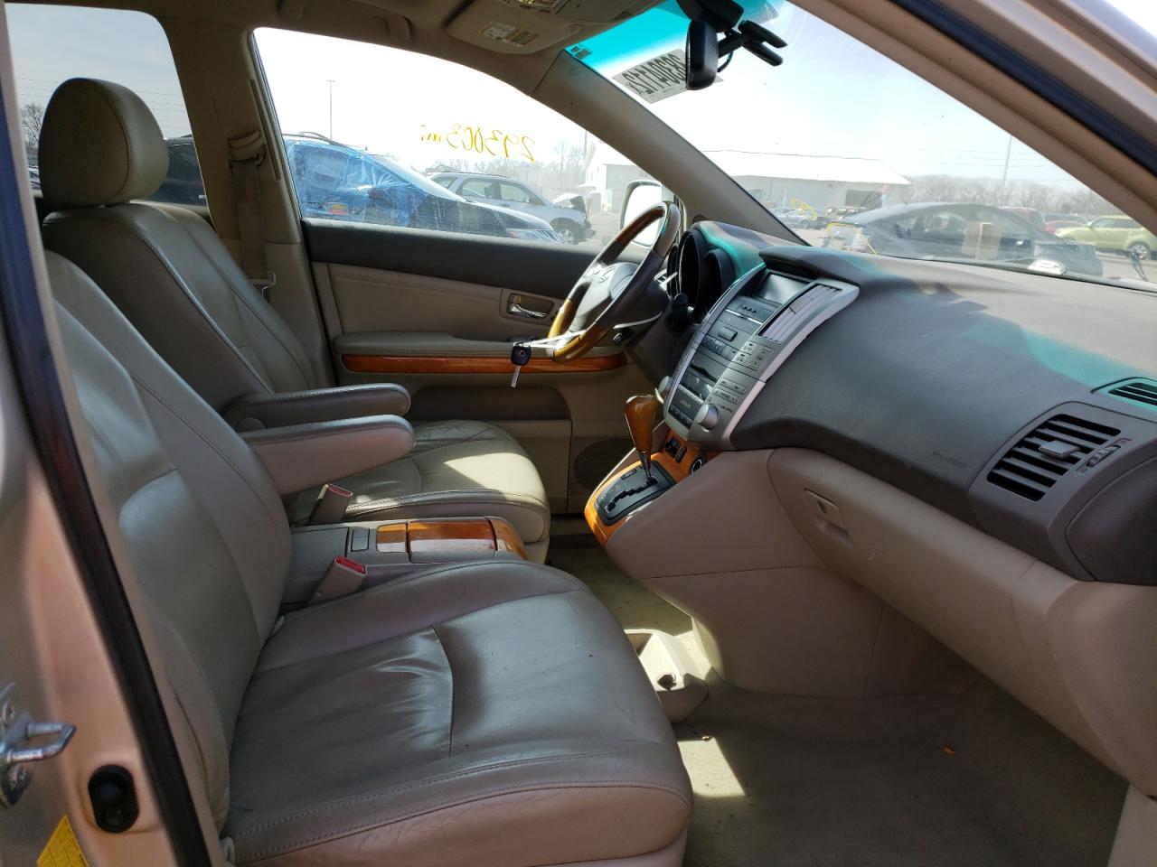 Photo 5 from auction – 2008 LEXUS RX350 with VIN 2T2HK31U28C089213