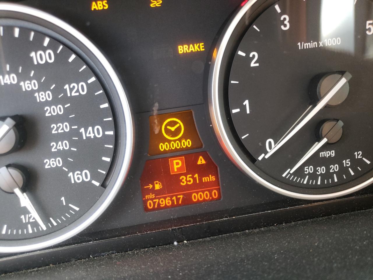 Photo 8 from auction – 2012 BMW X5 XDRIVE3 with VIN 5UXZV4C55CL992029