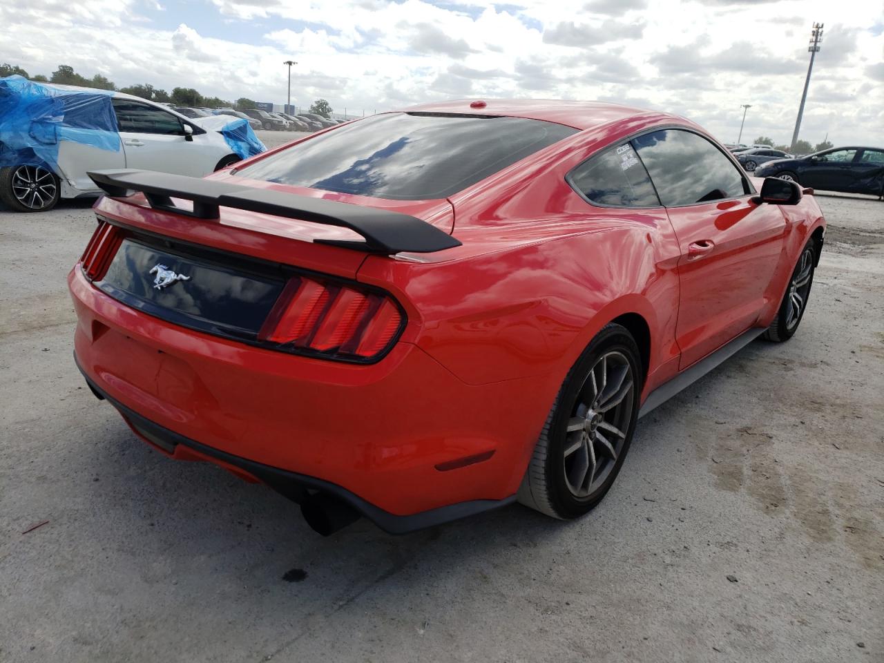 Photo 4 from auction – 2017 FORD MUSTANG with VIN 1FA6P8TH5H5205453