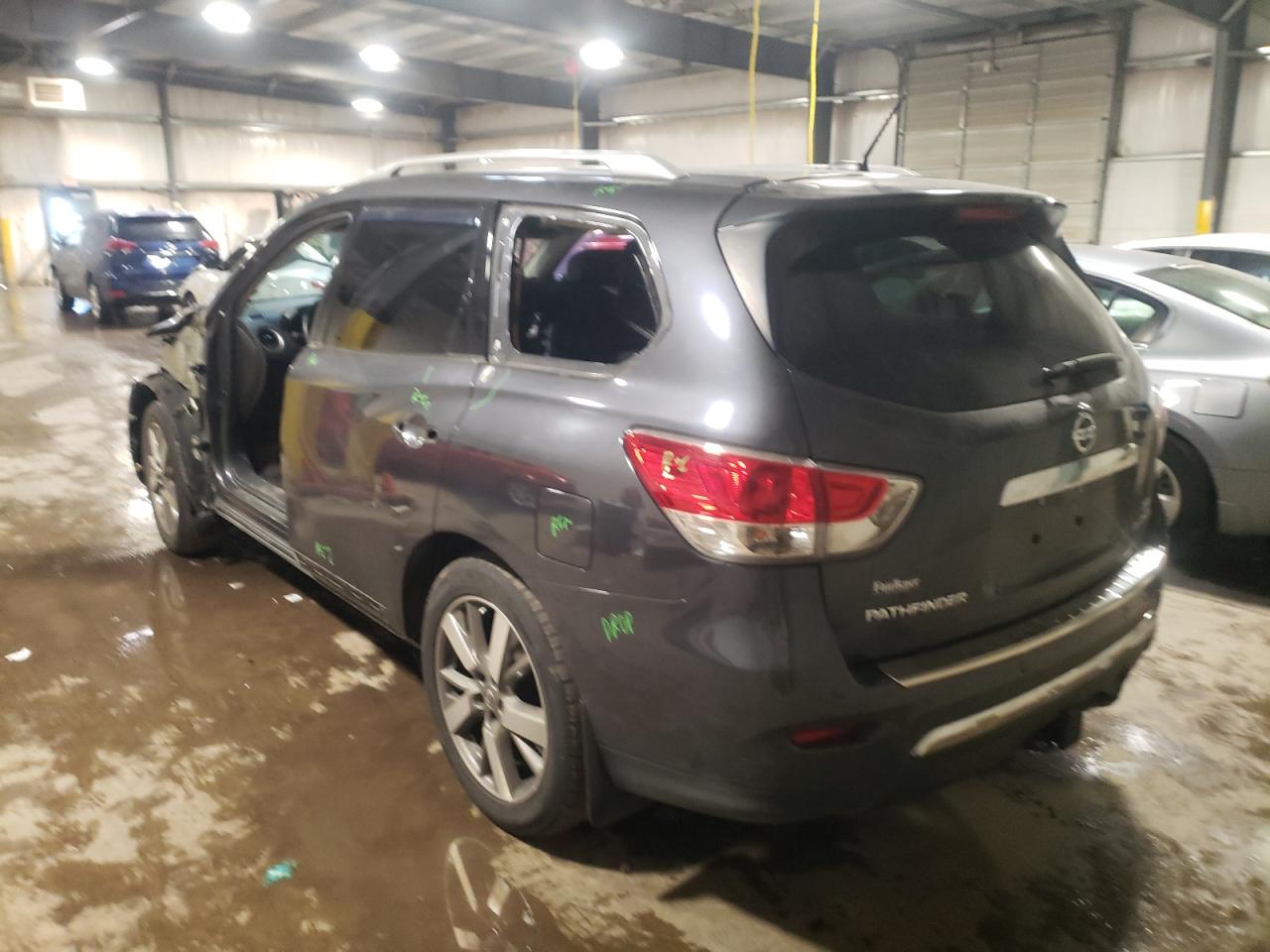 Photo 3 from auction – 2014 NISSAN PATHFINDER with VIN 5N1AR2MM8EC710915