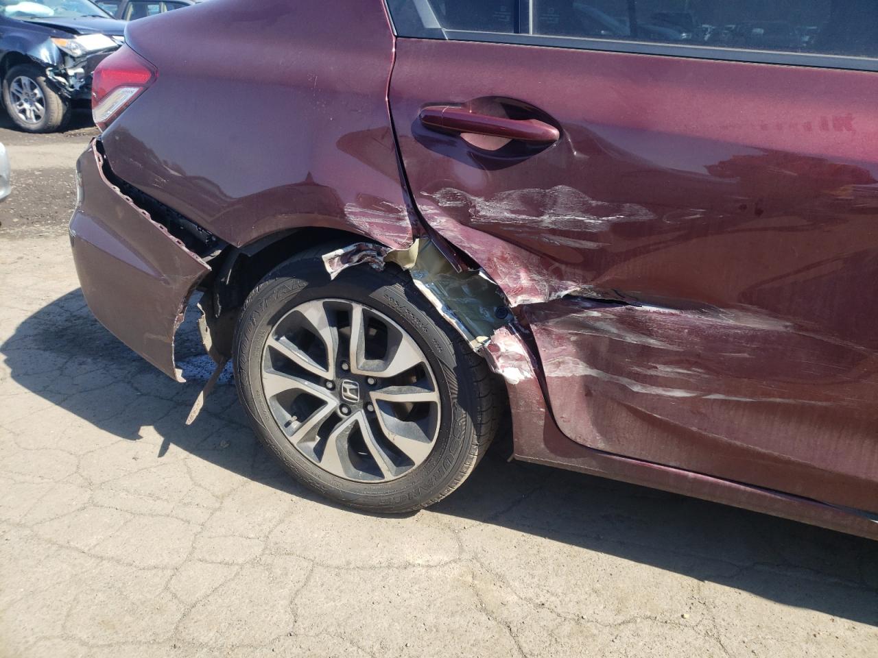 Photo 9 from auction – 2015 HONDA CIVIC EX with VIN 2HGFB2F83FH503797