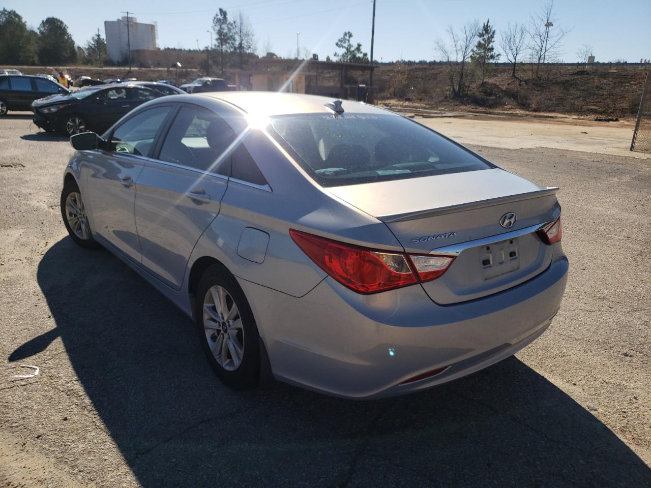 Photo 3 from auction – 2013 HYUNDAI SONATA GLS with VIN 5NPEB4AC2DH679732
