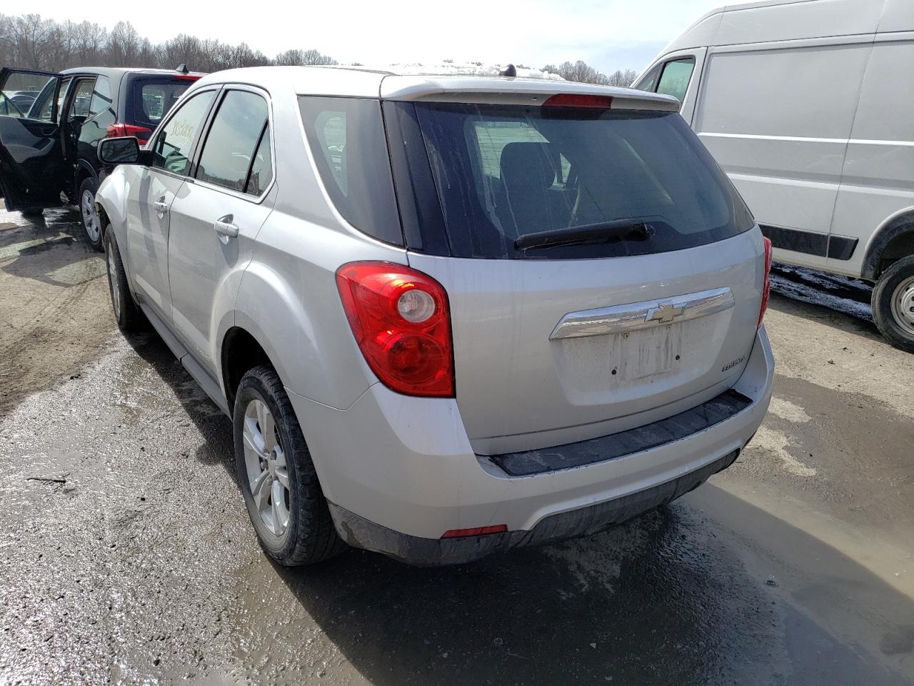 Photo 3 from auction – 2011 CHEVROLET EQUINOX LS with VIN 2GNALBEC9B1326596