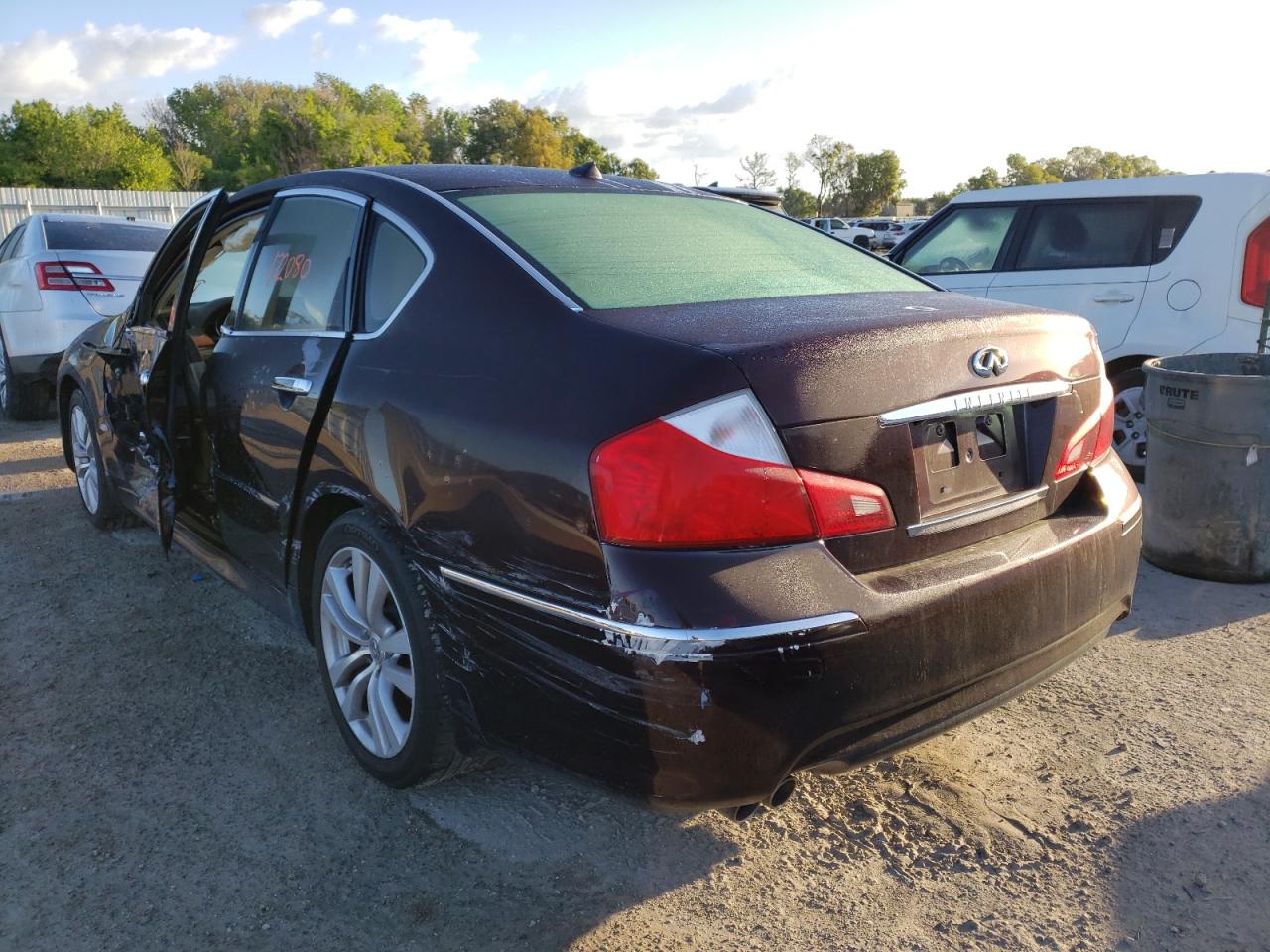 Photo 3 from auction – 2010 INFINITI M35 BASE with VIN JN1CY0AP6AM910234