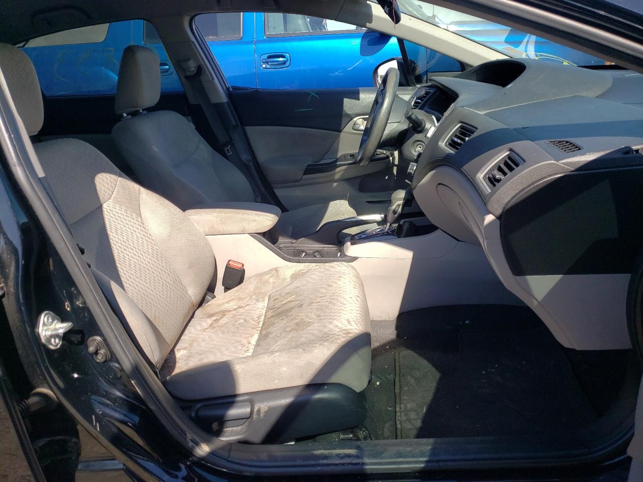 Photo 5 from auction – 2015 HONDA CIVIC LX with VIN 19XFB2F56FE118718