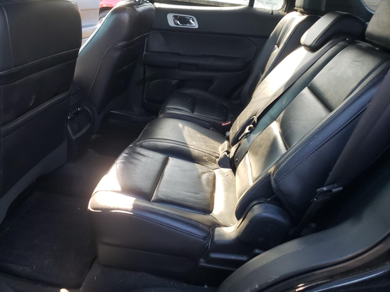 Photo 6 from auction – 2013 FORD EXPLORER X with VIN 1FM5K8D81DGB45779