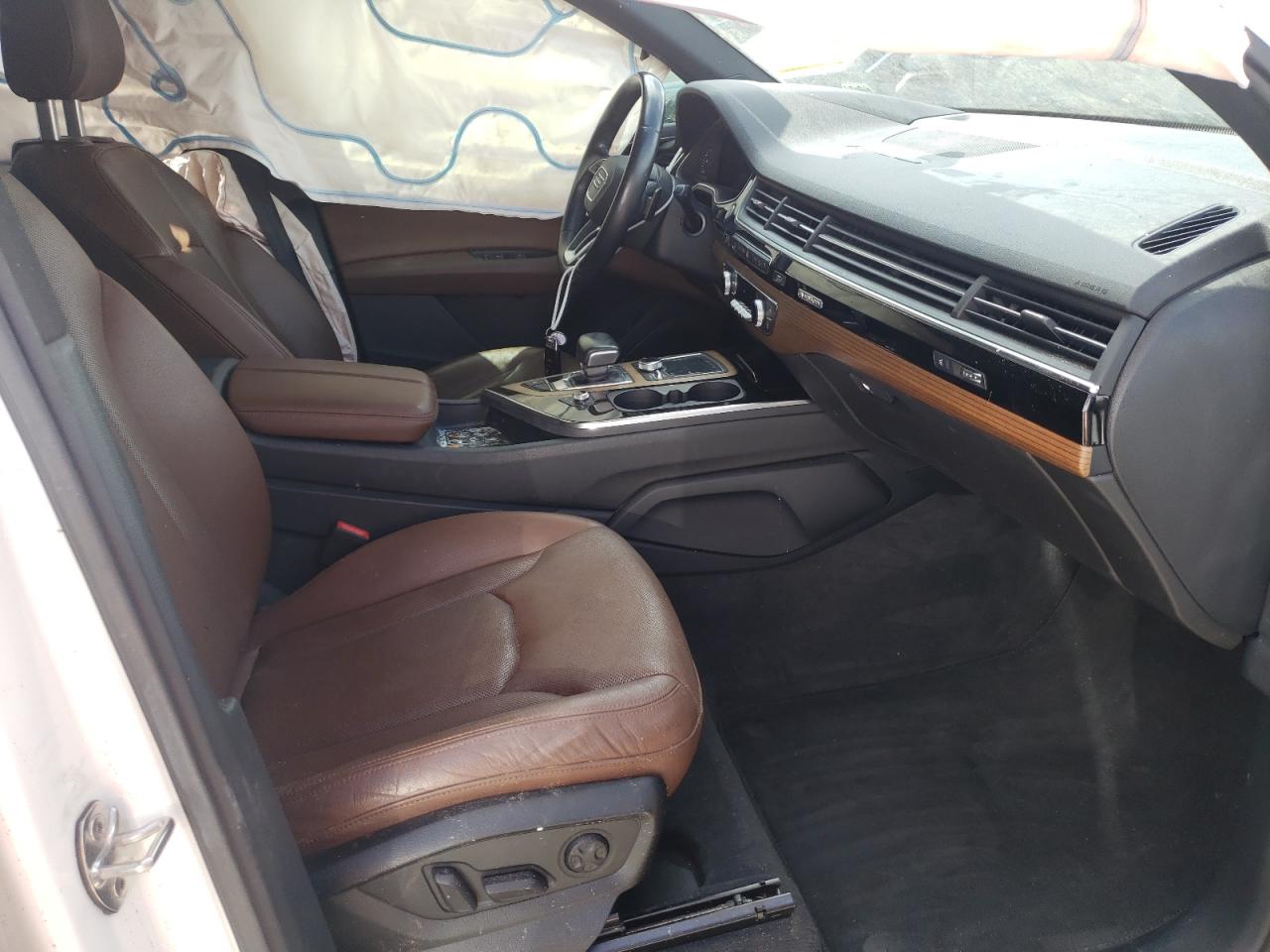 Photo 5 from auction – 2017 AUDI Q7 PRESTIG with VIN WA1VABF79HD009927