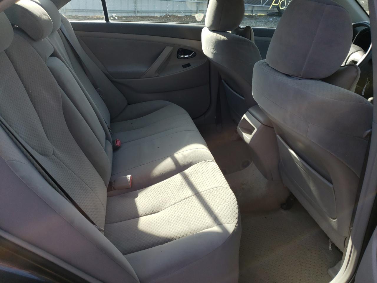Photo 6 from auction – 2007 TOYOTA CAMRY CE with VIN 4T1BE46KX7U171623