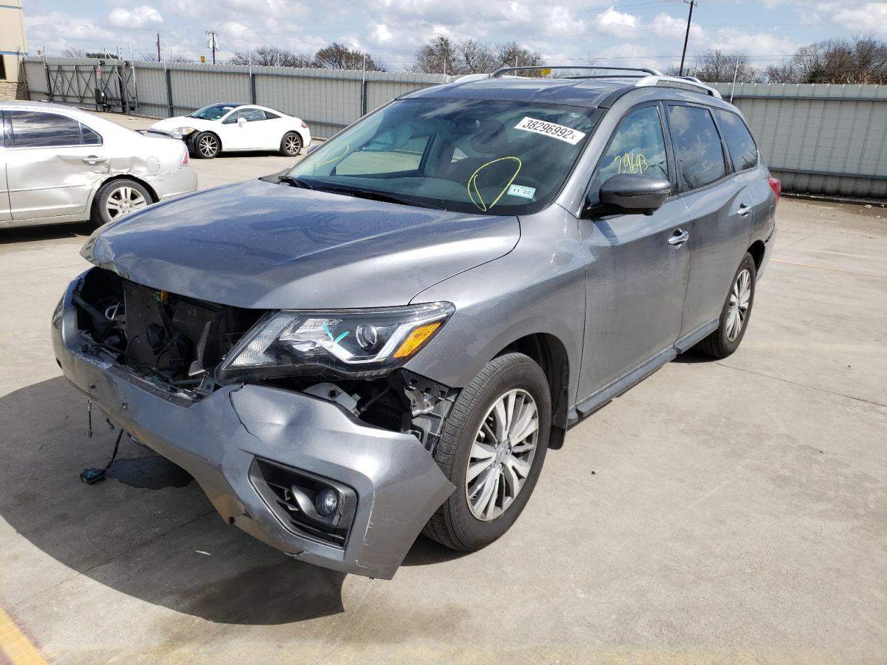 Photo 2 from auction – 2020 NISSAN PATHFINDER with VIN 5N1DR2CN5LC645266